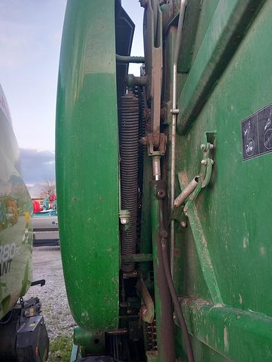 Used ROTOPRESSA McHALE V660