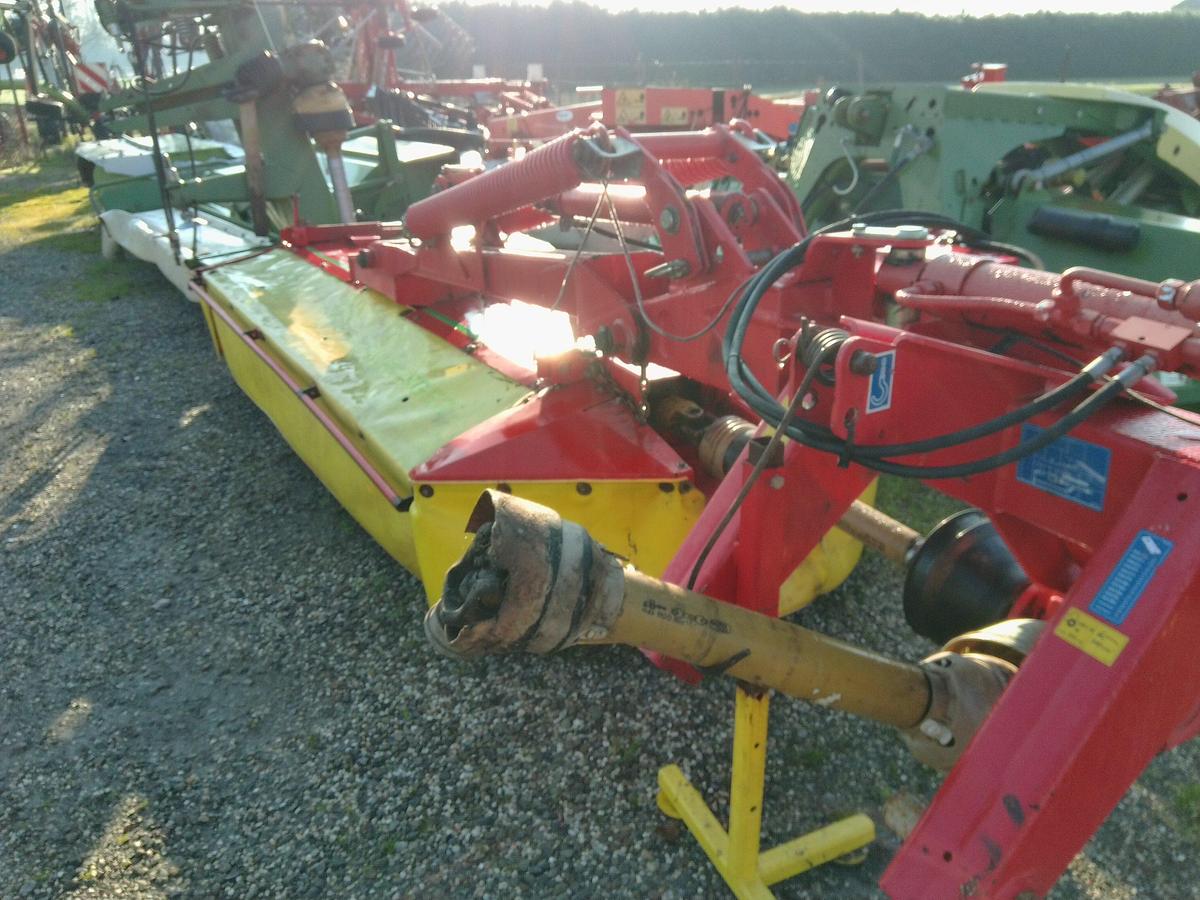 Usato FALCIACONDIZIONATRICE POTTINGER 265 H CRW
