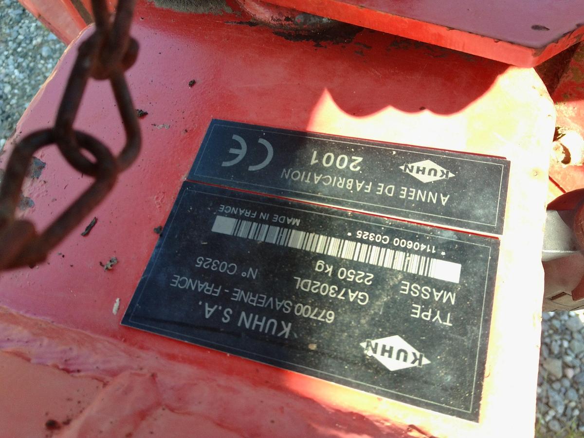Usato RANGHINATORE KUHN GA 7302 DL