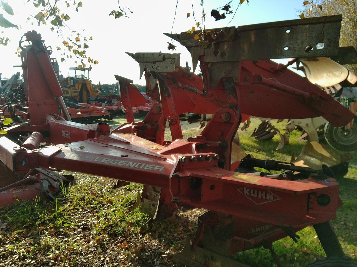 Usato ARATRO KUHN VARI-LEGENDER 180 OL 2+1