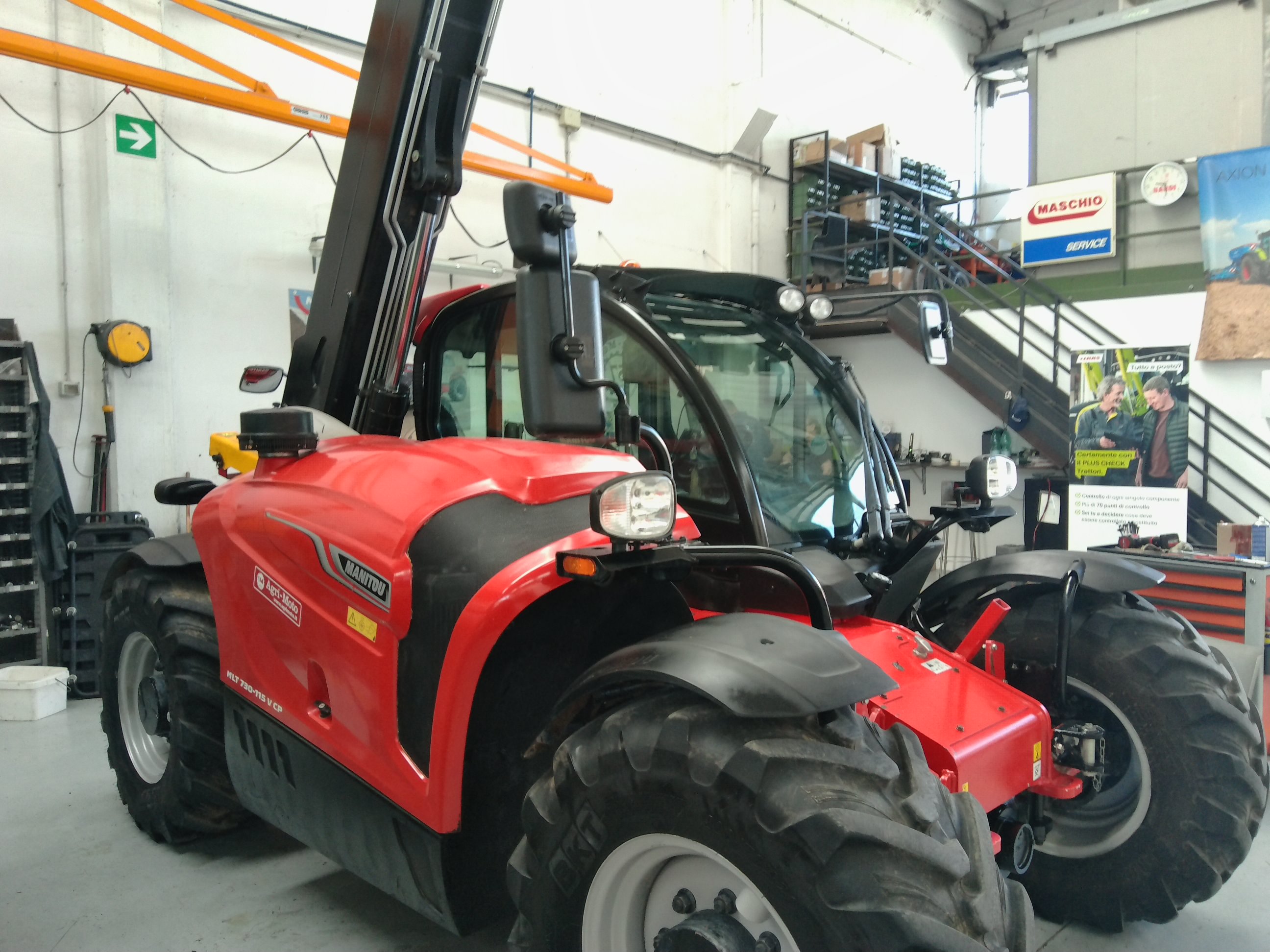 Usato SOLLEVAATORE MANITOU 730 115 V CP