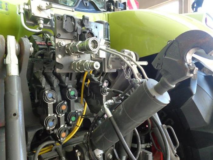 Usato TRATTORE CLAAS AXION 870 CIMATIC