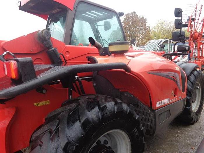 Usato SOLLEVATORE TELESCOPICO Manitou MLT 845-100