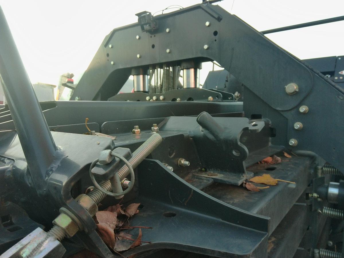 Usato BIG BALLER KUHN 1290 ID