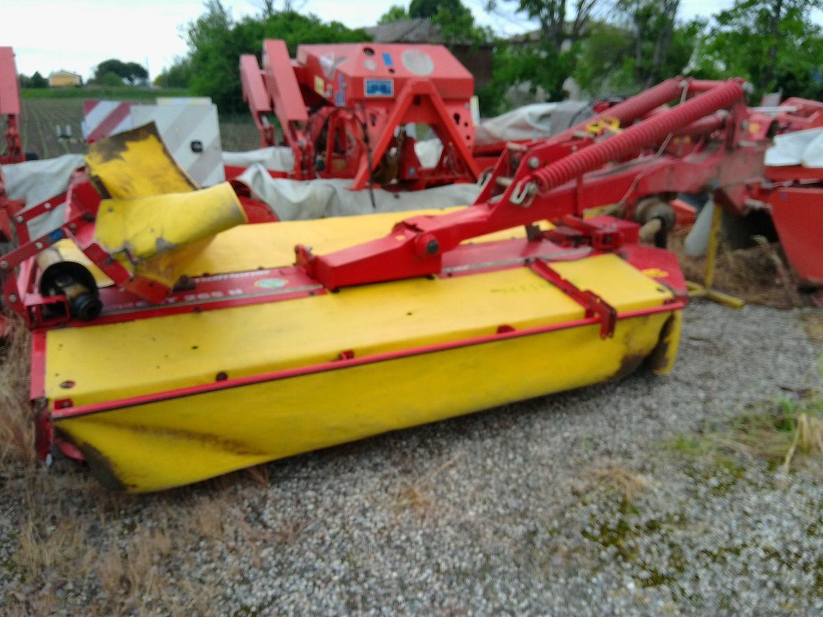 Usato FALCIACONDIZIONATRICE POTTINGER 265