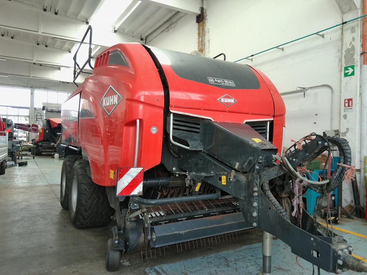 Usato BIG BALER KUHN 1290 ID