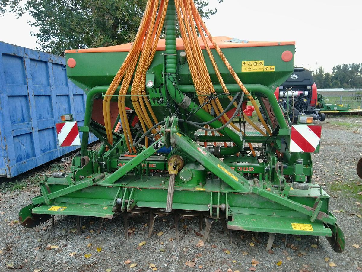 Usato SEMINATRICE COMBINATA AMAZONE