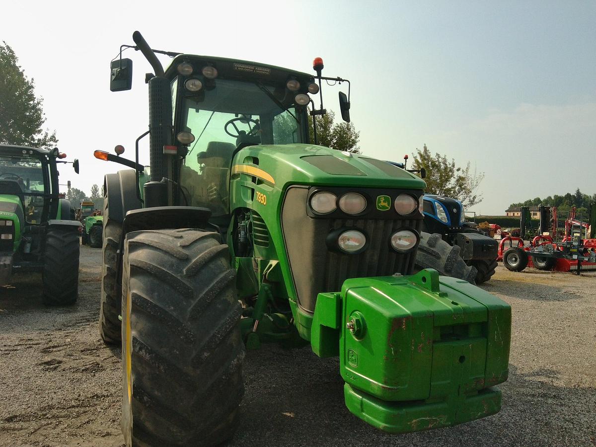 Usato TRATTORE JD 7930