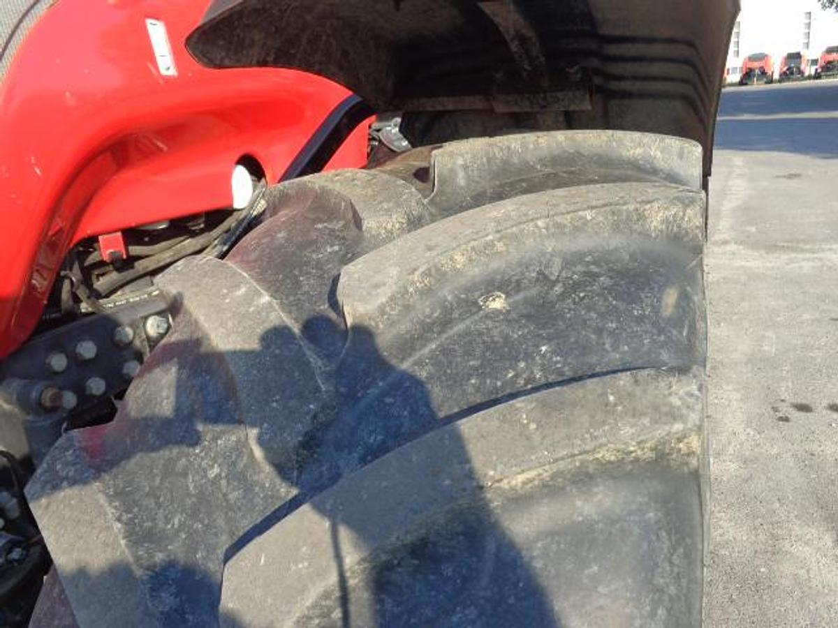 Usato TRATTORE VALTRA T130