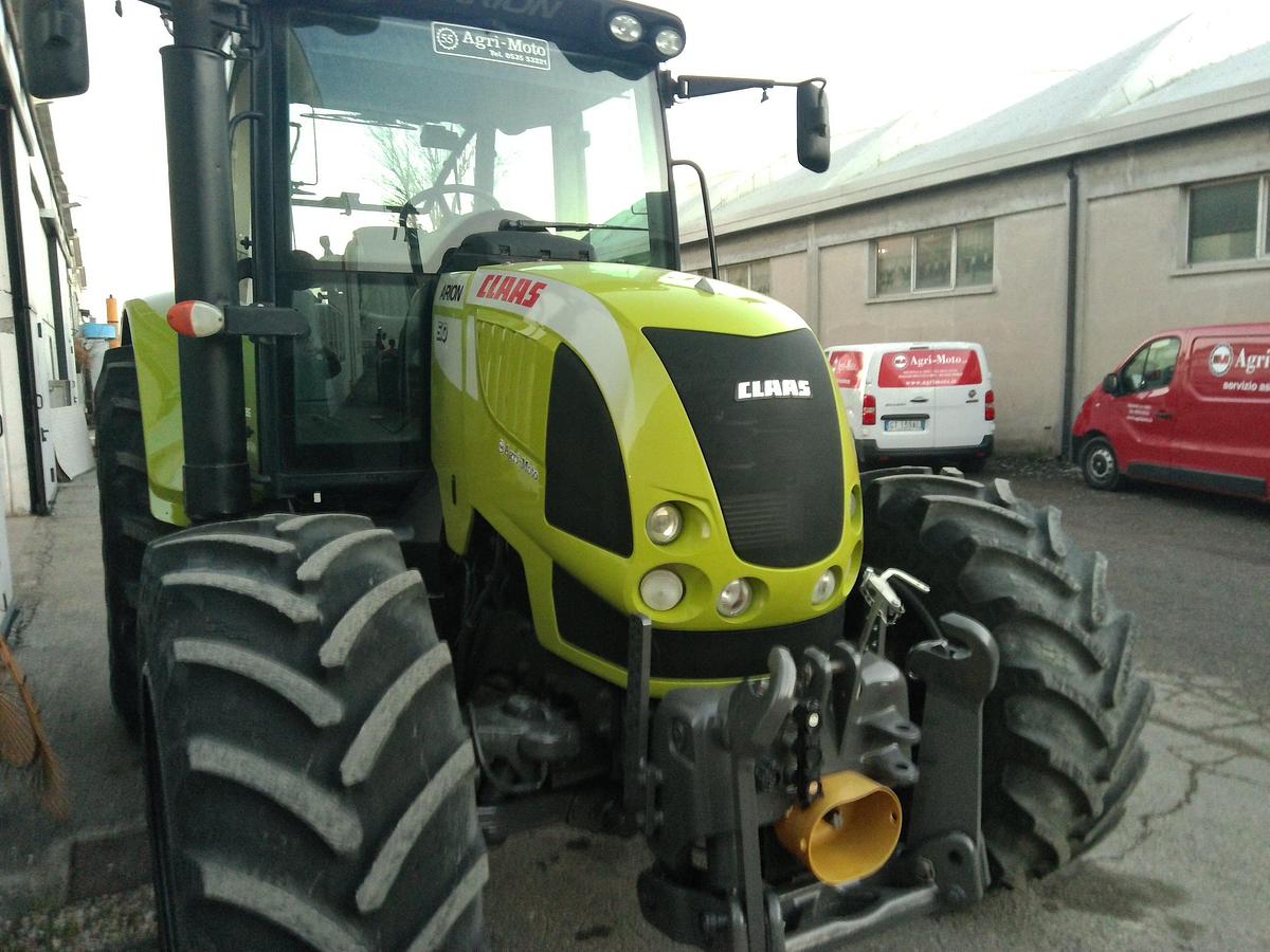 Usato TRATTORE CLAAS ARION 510 CEBIS