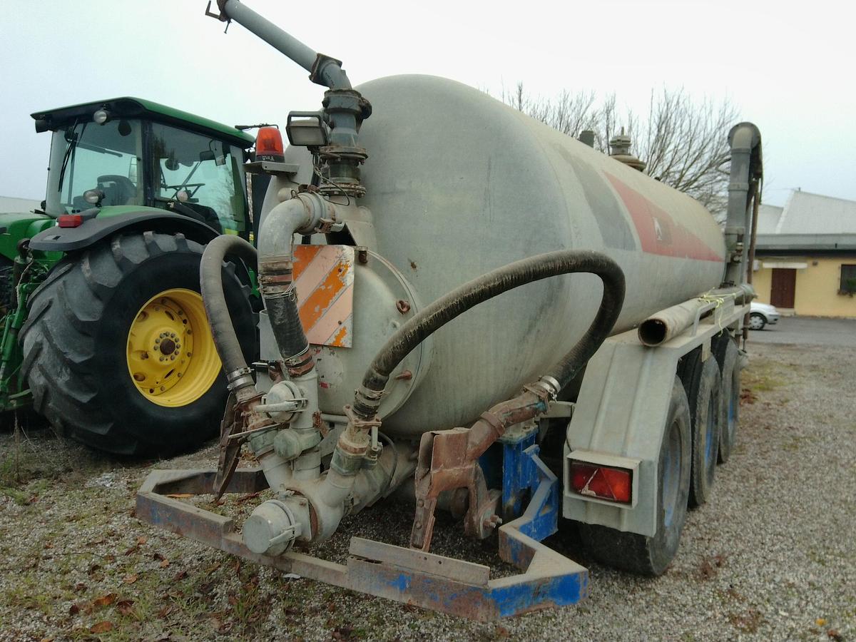 Usato BOTTE LIQUAME MUTTI