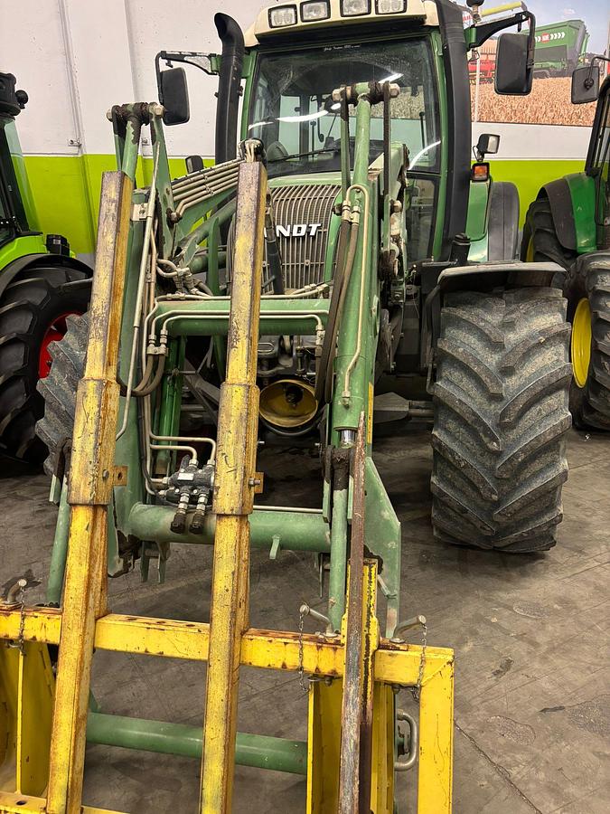 Usato TRATTORE FENDT MOD. 411