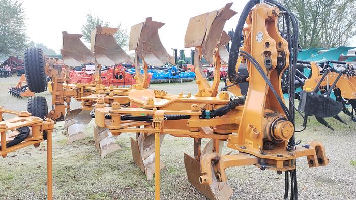 Usato ARATRO MORO QRV