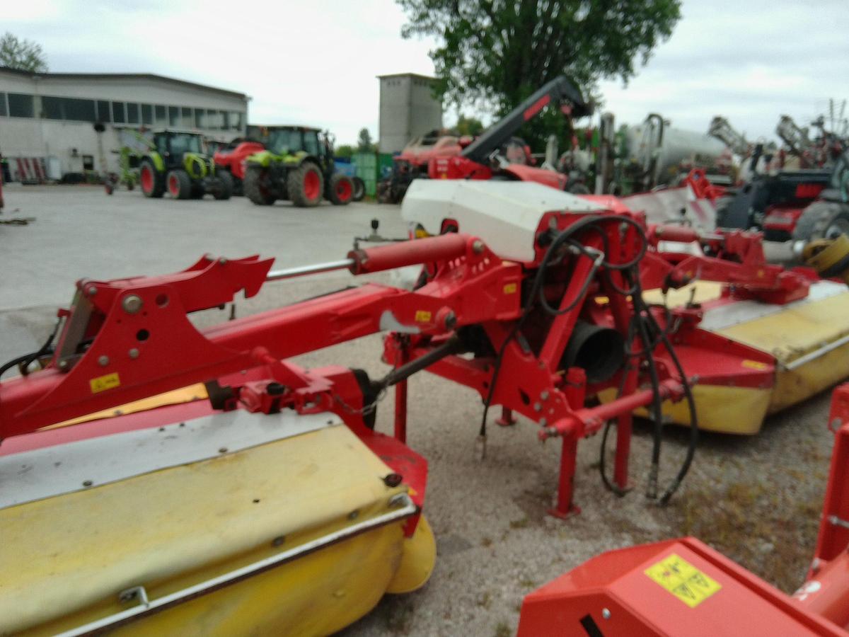 Usato FALCIACONDIZIONATRICE POTTINGER  X 8 RC