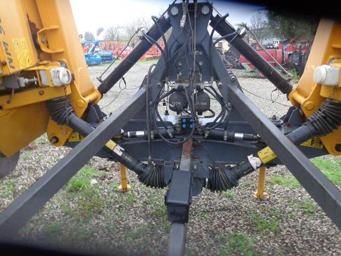 Usato FALCIACONDIZIONATRICE