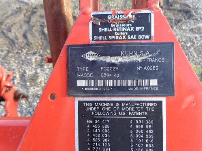 Usato FALCIACONDIZIONATRICE KUHN FC 202