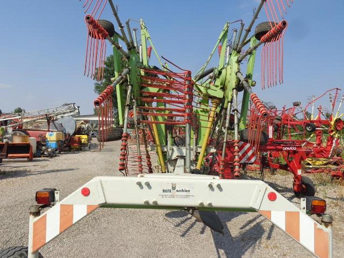 Usato RANGHINATORE CLAAS LINER 880