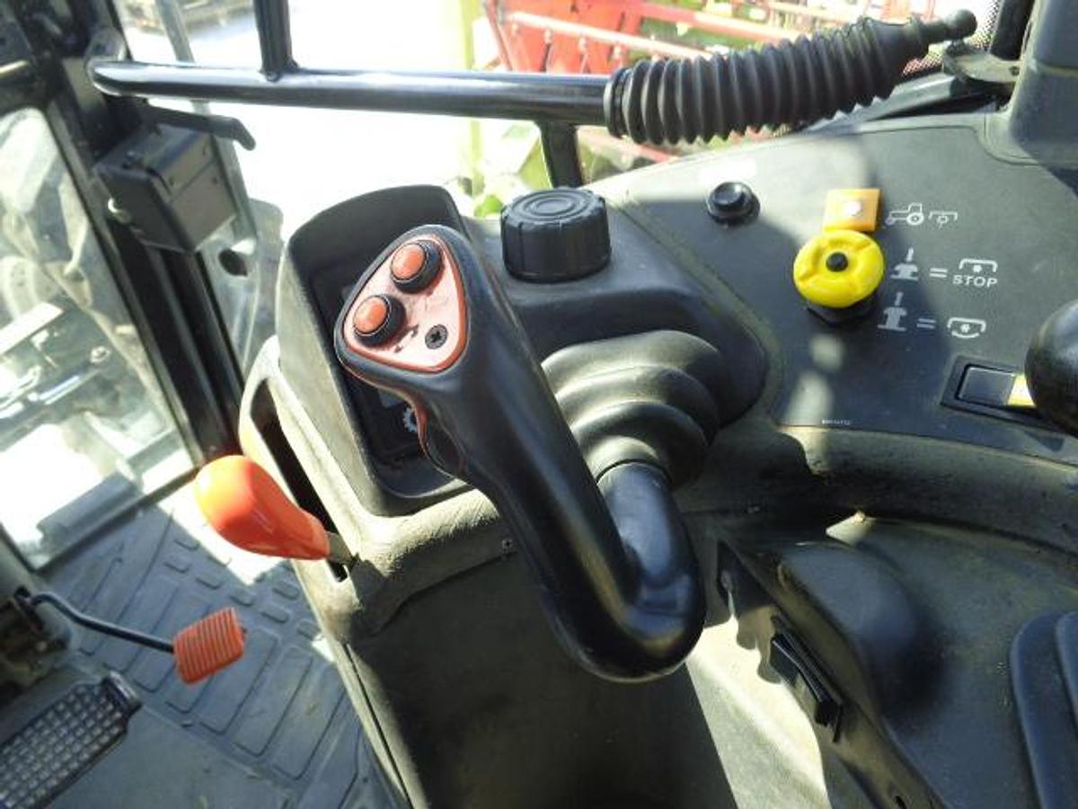 Usato TRATTORE NEW HOLAND 8560