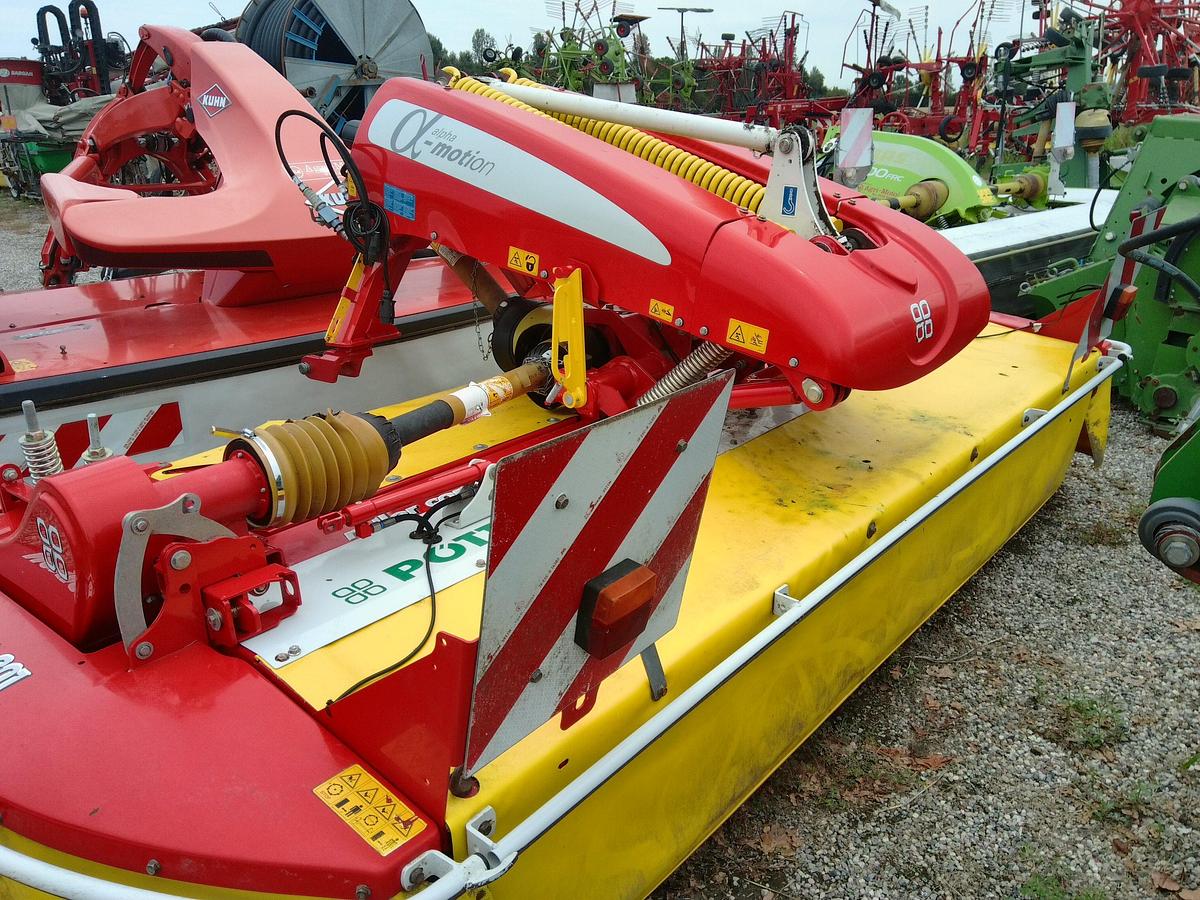 Usato FALCIACONDIZIONATRICE FRONTALE POTTINGER ALPHA MOTION MT 3