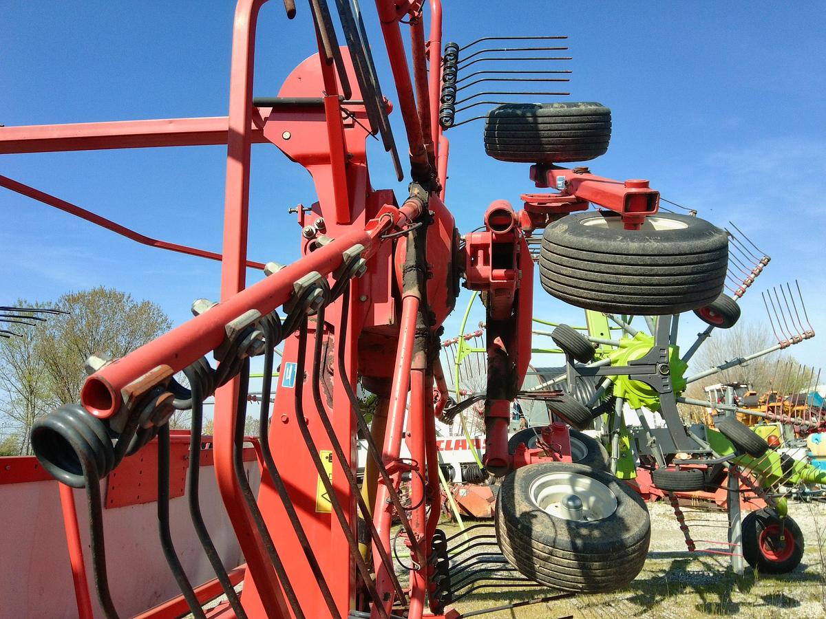 Usato RANGHINATORE KUHN GA 7302 DL