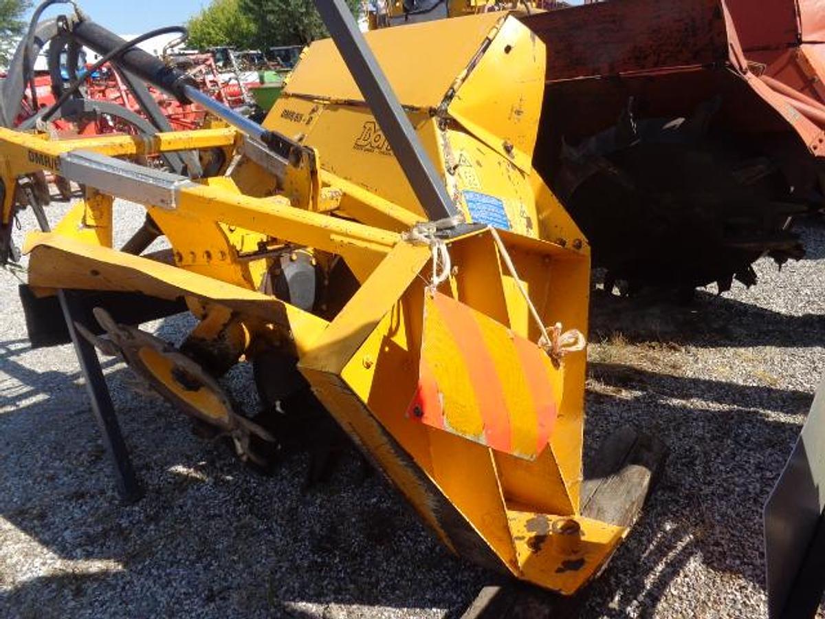 Usato SCAVAFOSSI DMR 65 MONOBIRUOTA