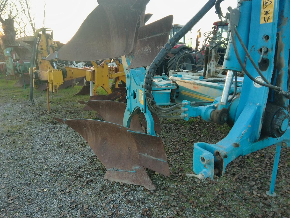 Usato ARATRO ANNOVI BIVOMERE