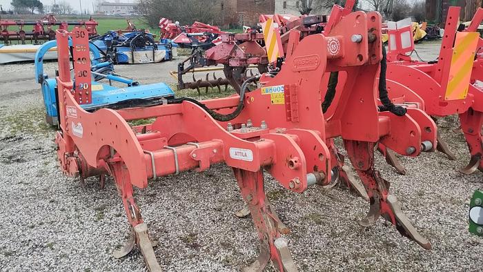 Usato ESTIRPATORE MASCHIO ATTILA 250/5
