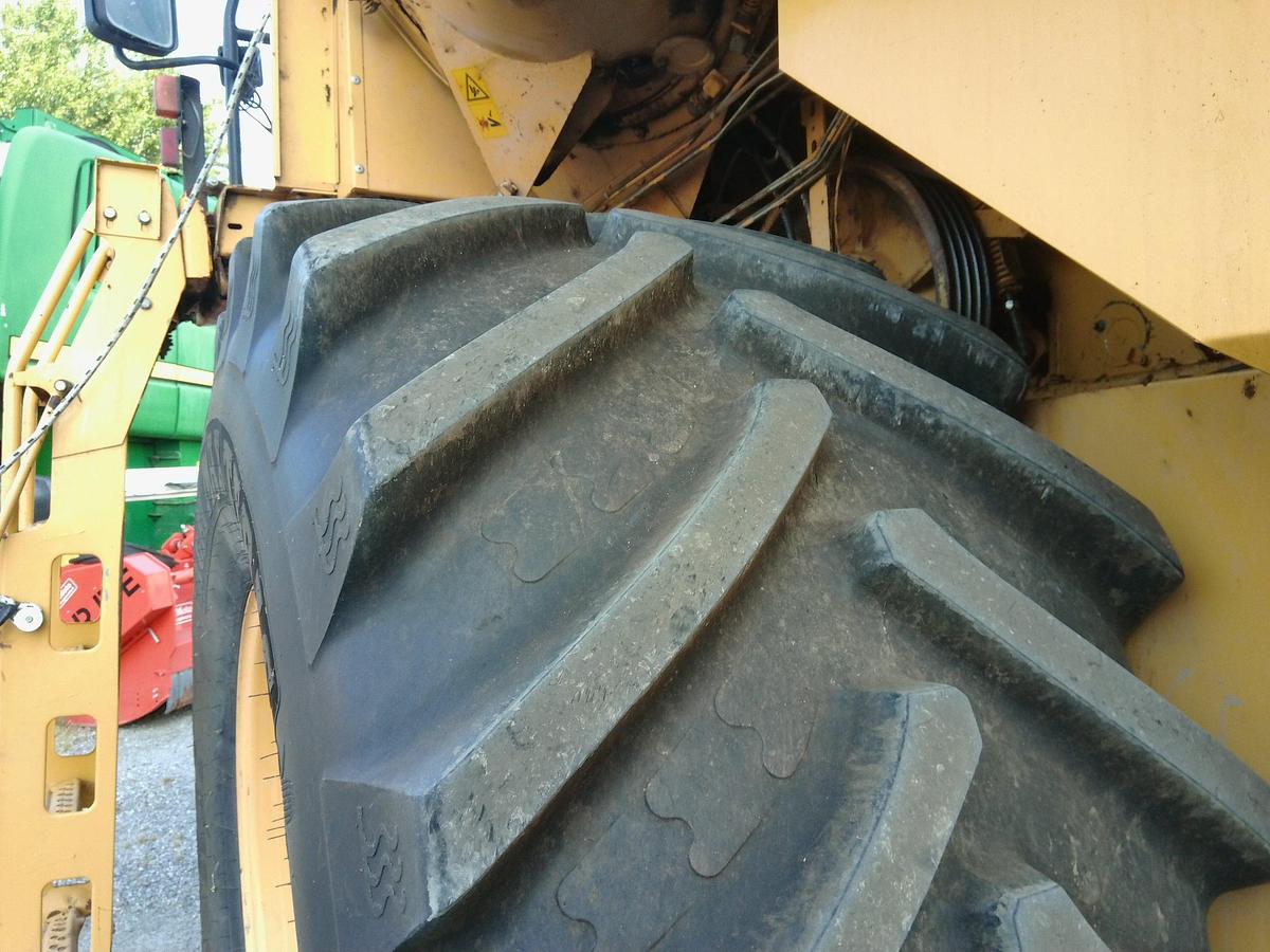 Usato MIETITREBBIA NEW HOLLAND TX68