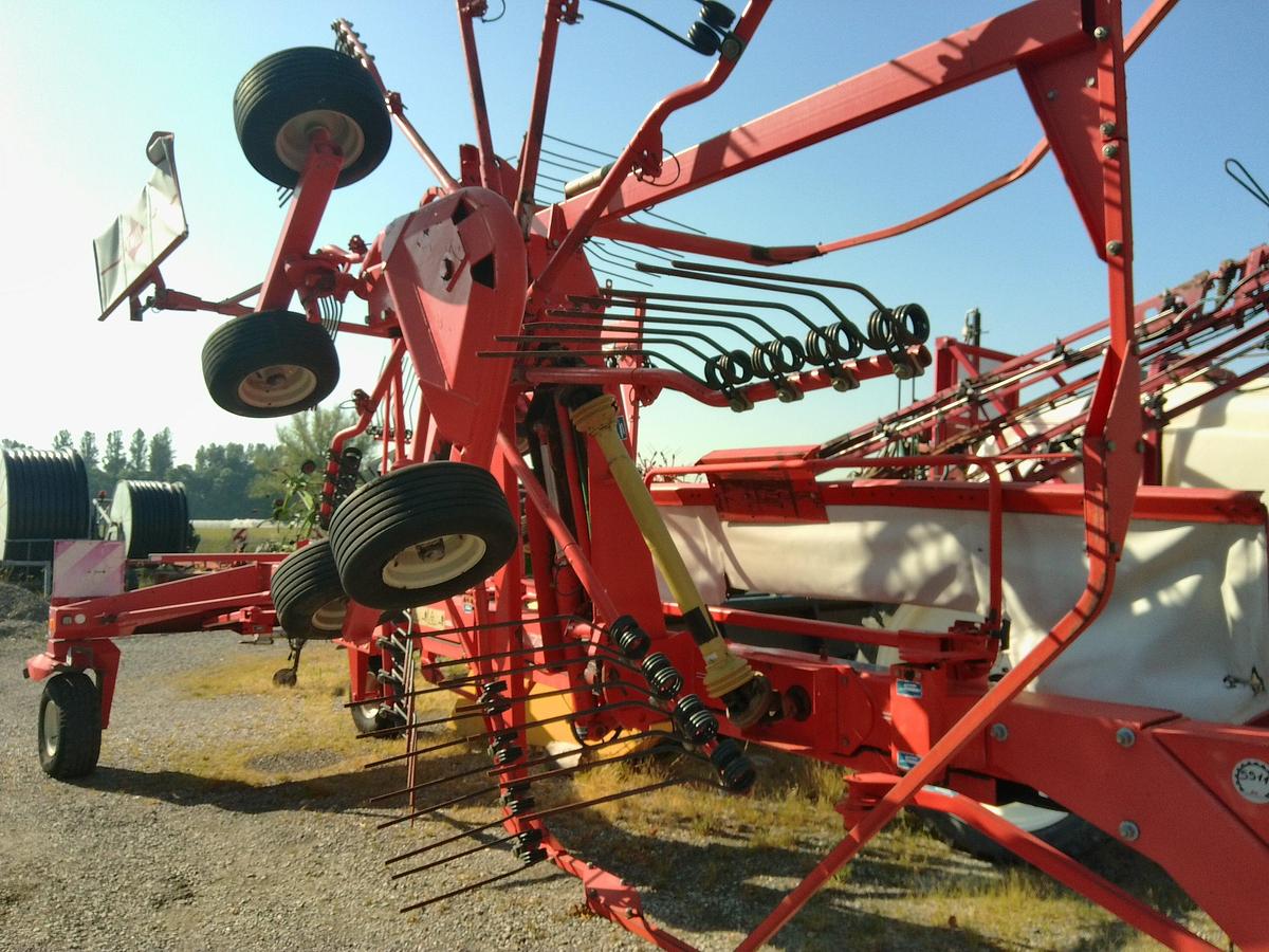 Usato RANGHINATORE KUHN GA 7302 DL