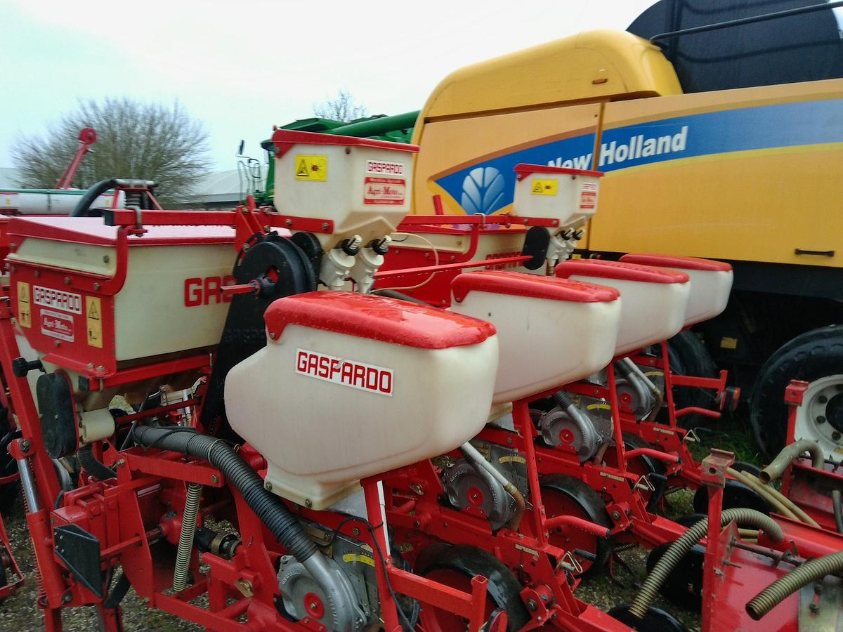 Usato SEMINATRICE GASPARDO MT 4 FILE.