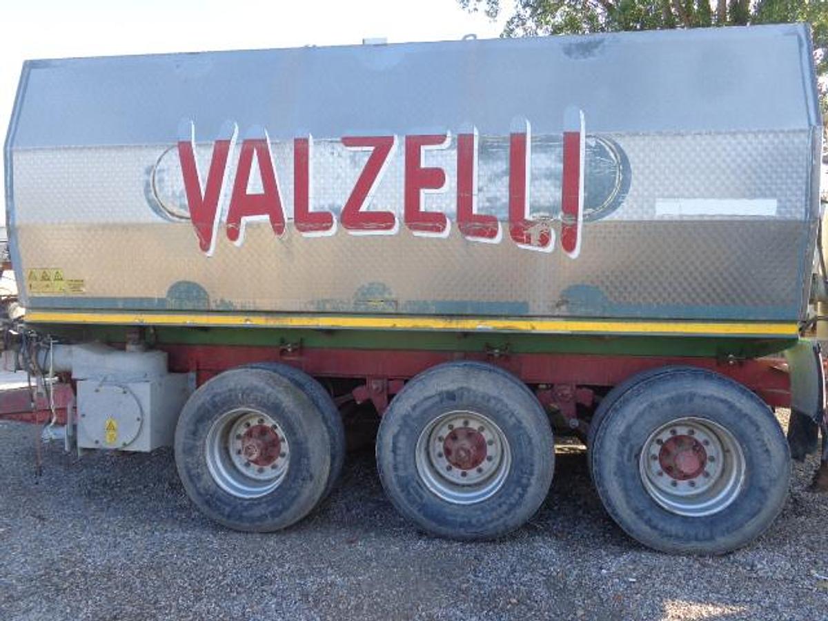 Usato BOTTE VALZELLI 20 MT QUADRA