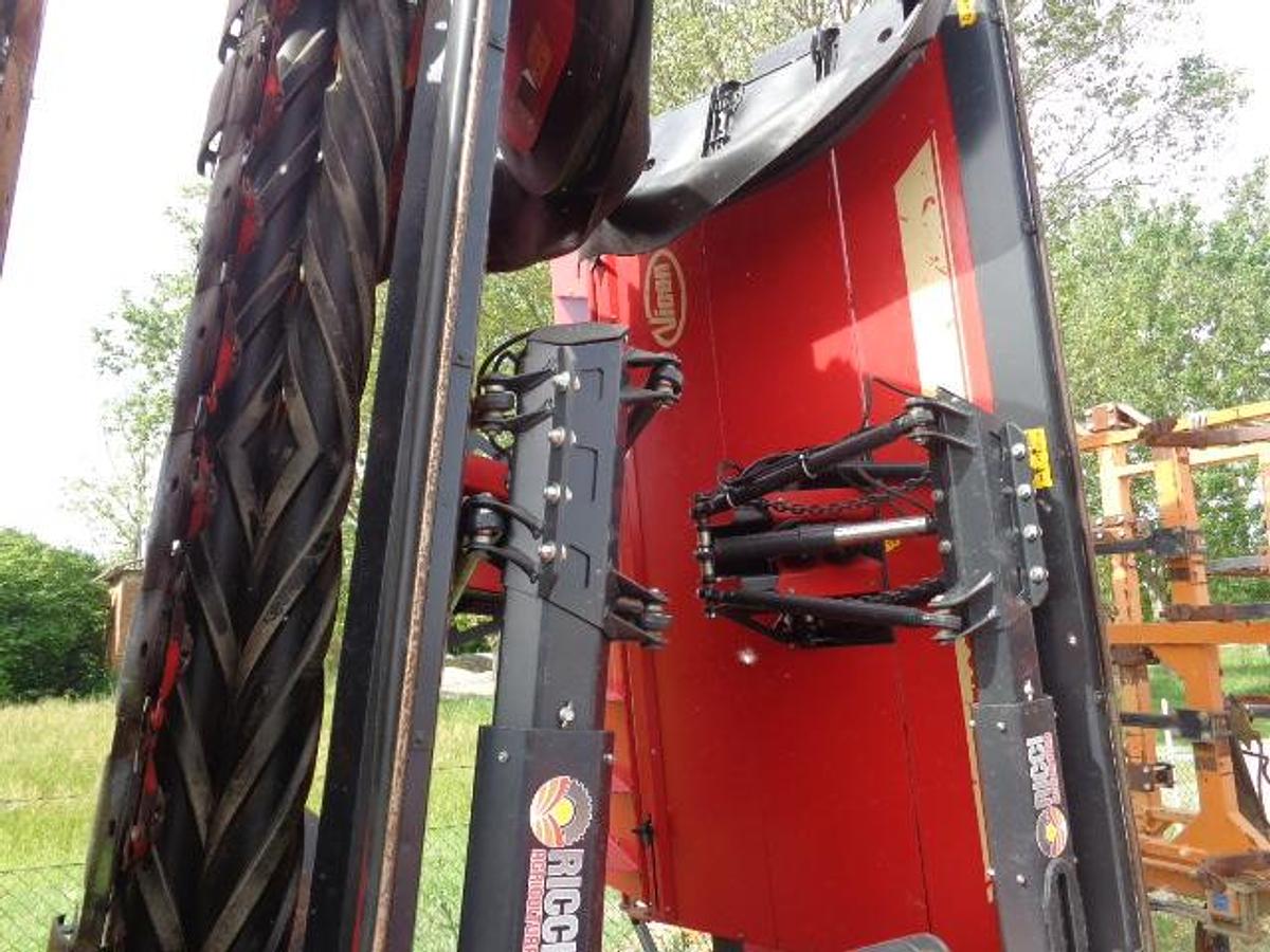 Usato FALCIACONDIZIONATRICE VICON MCR 9.50/10.50