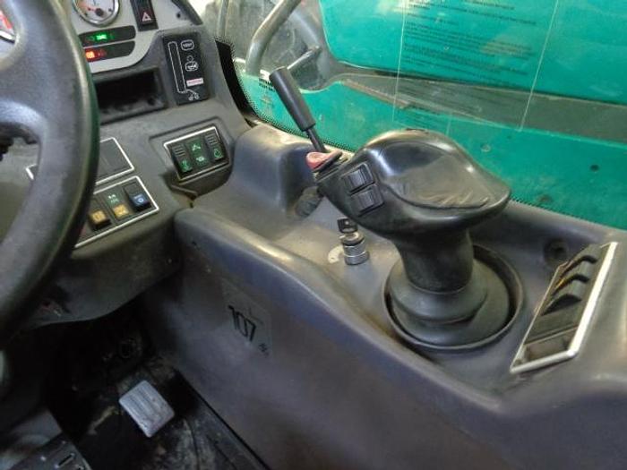 Usato SOLLEVATORE TELESCOPICO