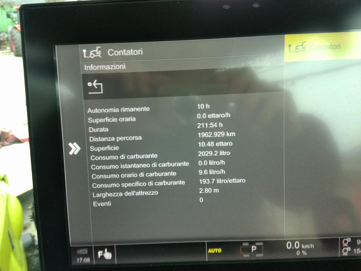 Usato TRATTORE CLAAS AXION 830