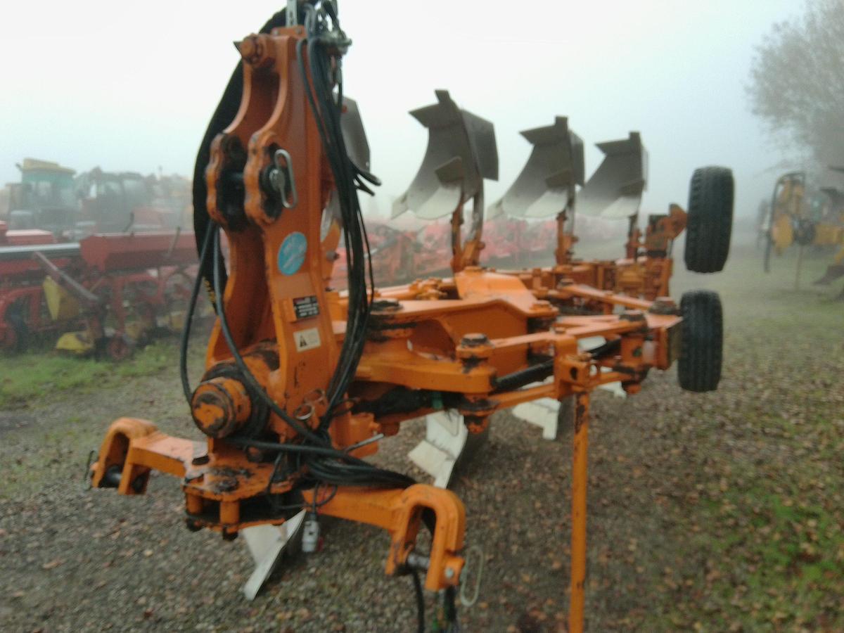 Usato ARATRO MORO MOD.QRV 20