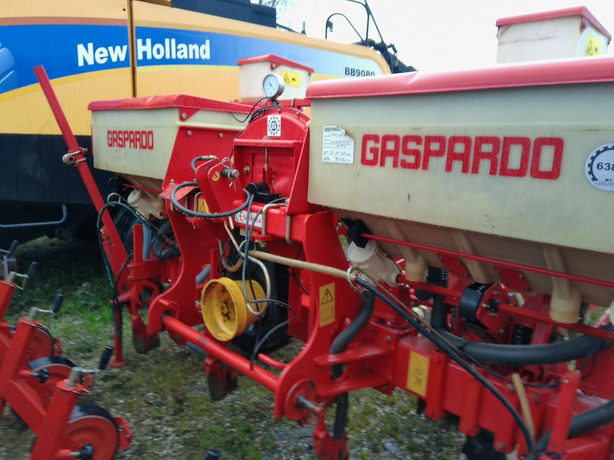 Usato SEMINATRICE GASPARDO MT 4 FILE.