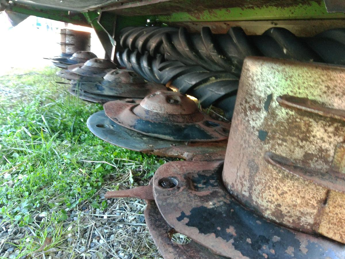 Usato FALCIACONDIZIONATRICE FENDT FRONTALE 3MT