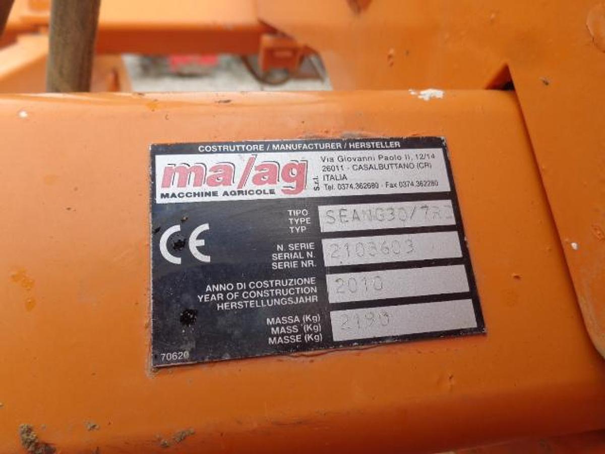 Usato ESTIRPATORE/DISSODATORE MAAG 7 ANCORE