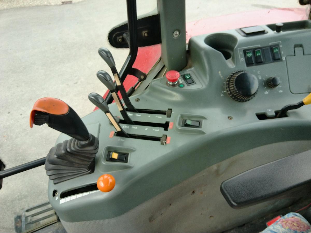 Usato TRATTORE CASE MOD.MX 150