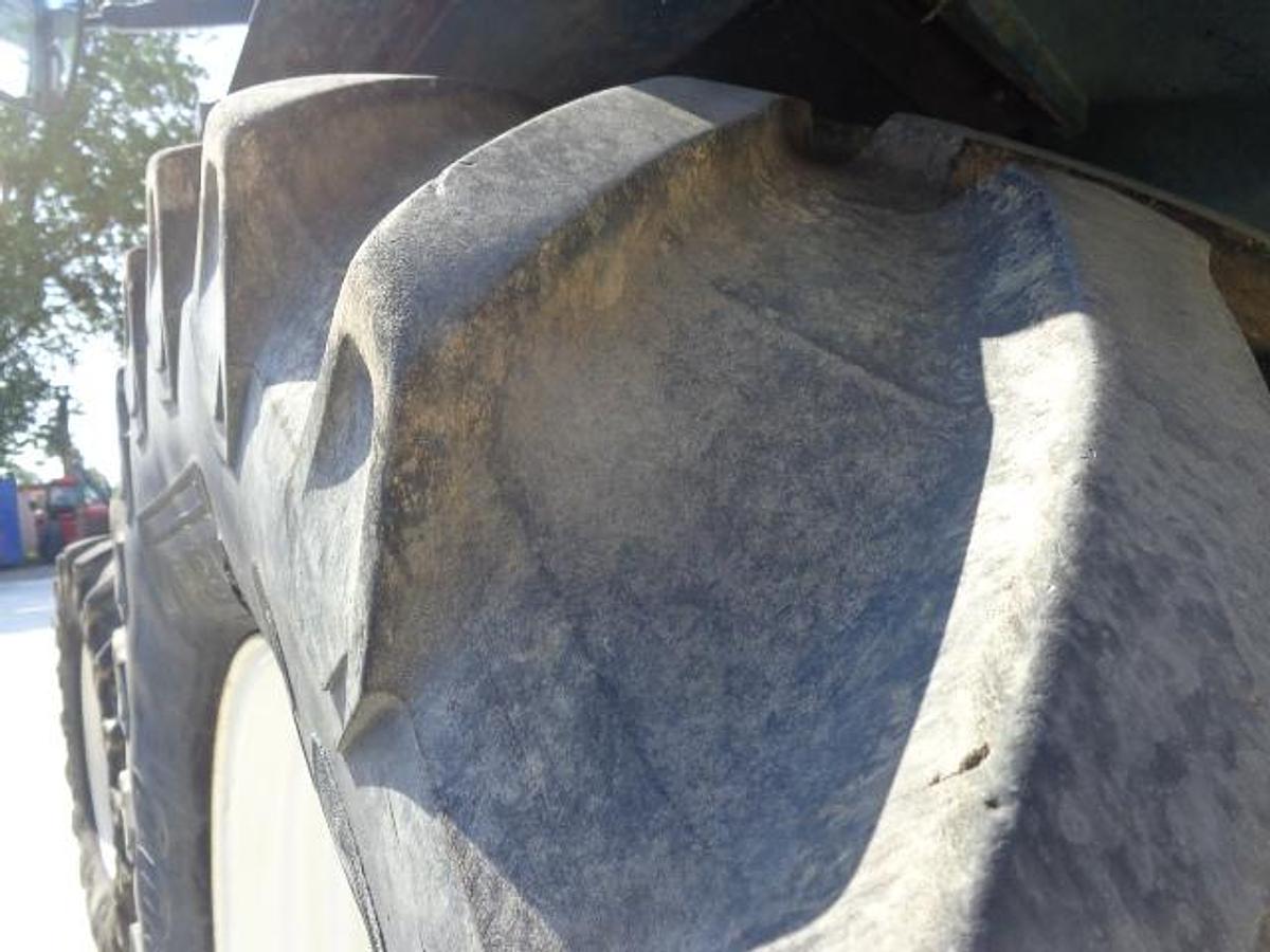 Usato TRATTORE NEW HOLAND 8560