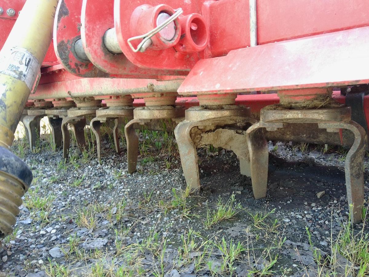 Usato SEMINATRICE COMBINATA MASCHIO MOD. DAMA 300/24, CON ERPICE ROTANTE DOMINATOR 3000. c/prova bonaccorsi