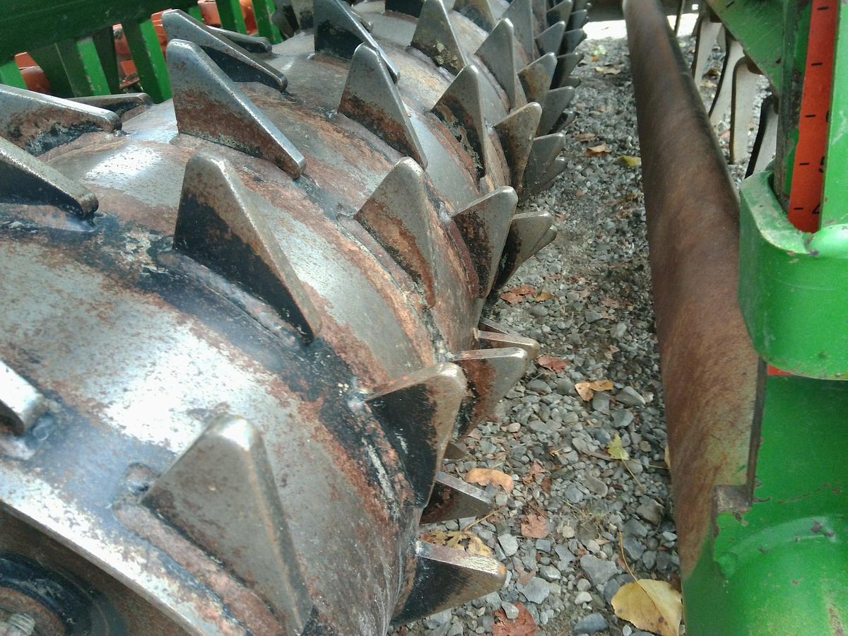 Usato SEMINATRICE COMBINATA AMAZONE