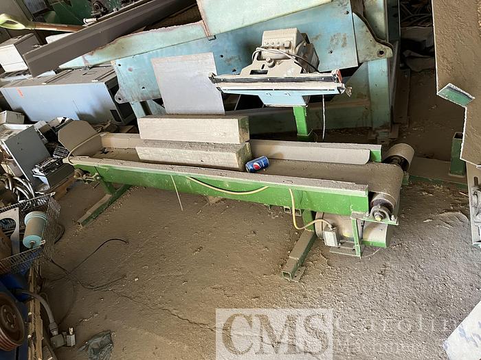 Used Unknown Chip Screens & Storage Bin
