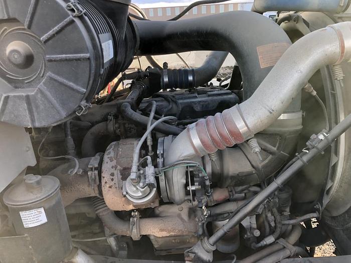 Used 2005 Mack CNN613