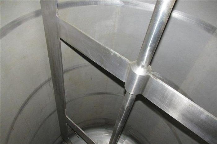 Used 2,500 Litre Gate Agitated Jacketed Tank