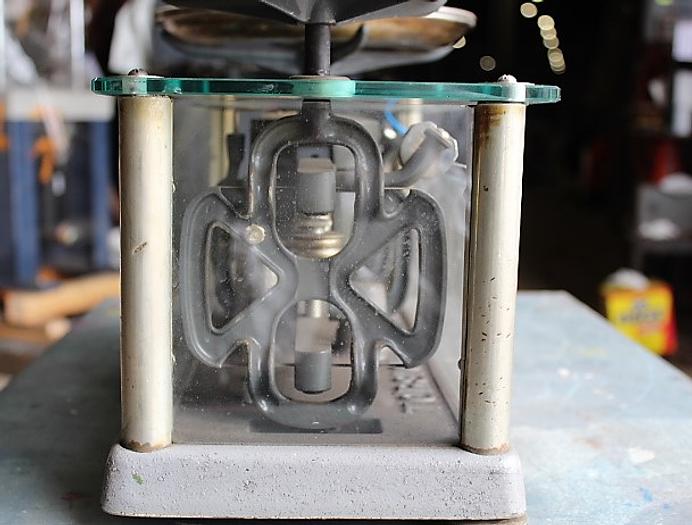 Used TORSION STYLE IL-1 BALANCE SCALE