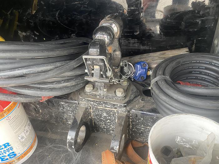 Used 2009 Peterbilt 386 Rillback wrecker