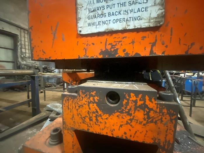 Used 2006 Sunrise IW100S Hydraulic Ironworker