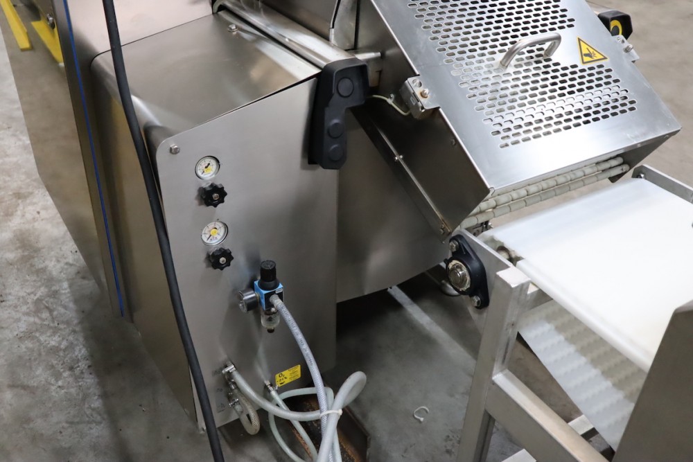 Used Multivac T300 compact automatic traysealer