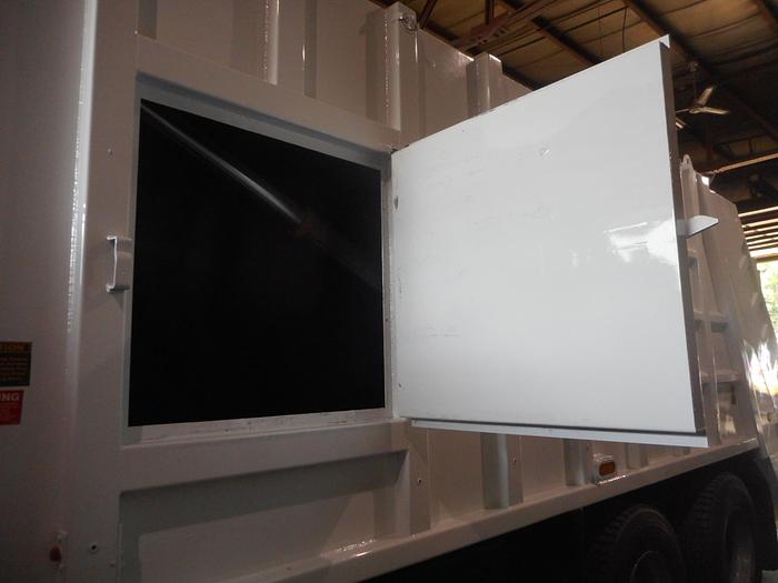Refurbished 2007- 2010 25yd. G&H 60/40 Split Body